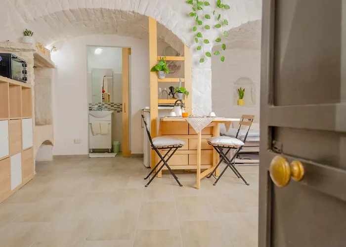 Maison Pulli - Cozy Near Bari&sea Apartament *